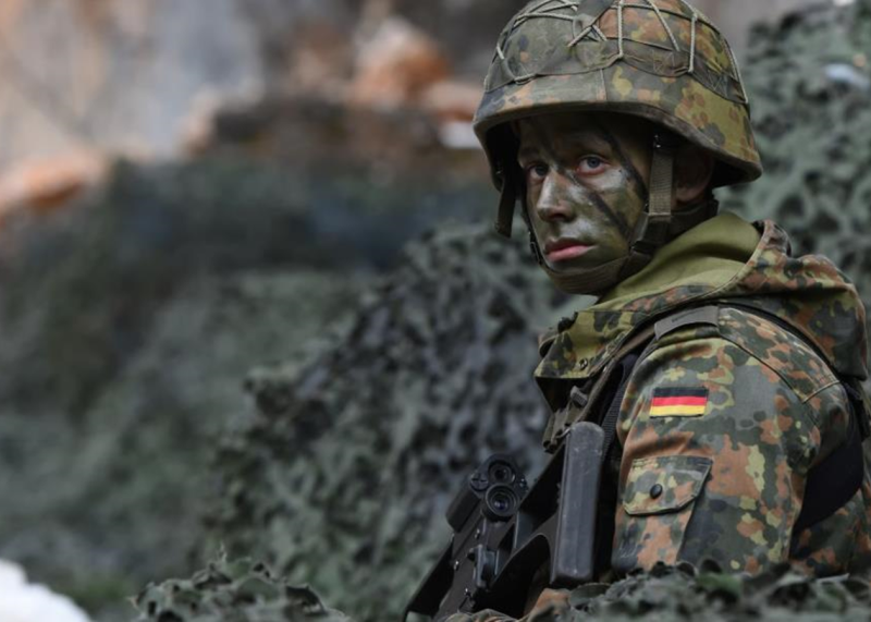 Президент Німеччини виступив із закликом запровадити обов'язкову військову службу.