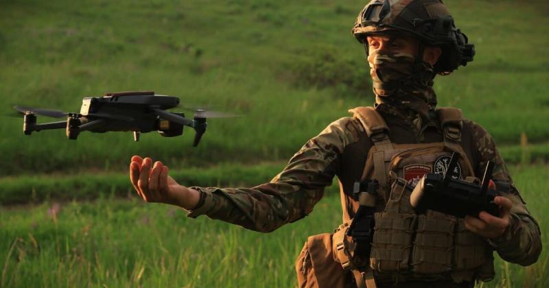 У липні Міністерство оборони України підтвердило введення в експлуатацію більше 40 нових безпілотних авіаційних комплексів.