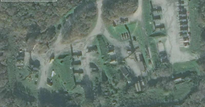 За повідомленнями джерел, у Новоросійську було знищено 4 пускові установки системи ППО С-400