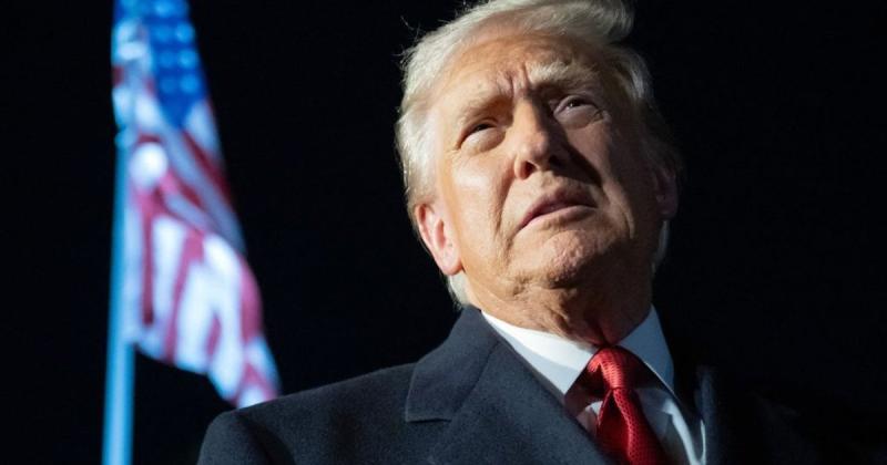 Трамп перервав журналістку після питання про документи Епштейна, сказавши: 