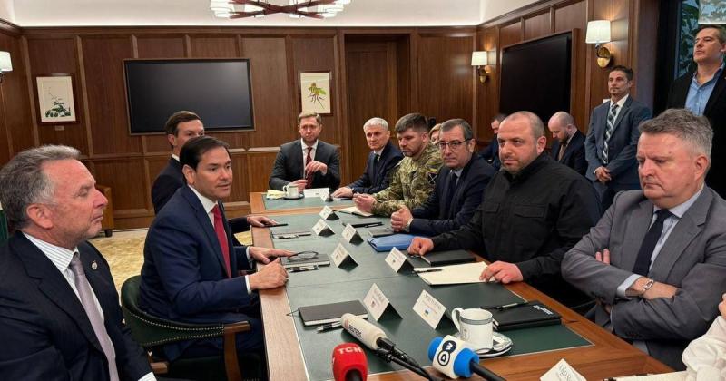 Переговори між делегаціями США та України стартували, повідомляє Умєров.