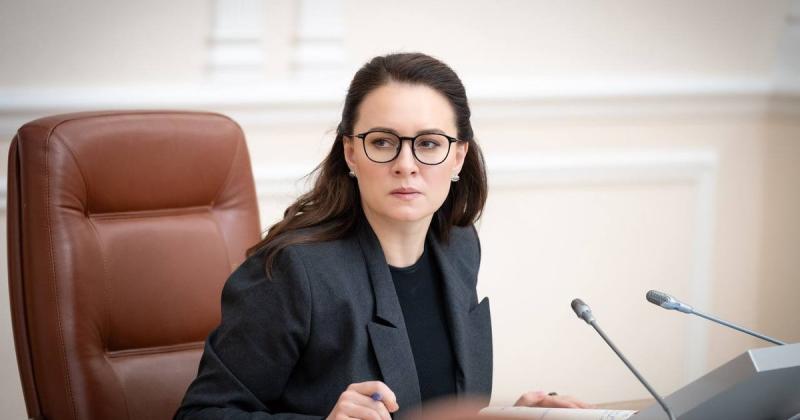 Свириденко повідомив, що в наступному році на потреби армії буде виділено 2,8 трильйона гривень, що становитиме приблизно 60% від загальних витрат.