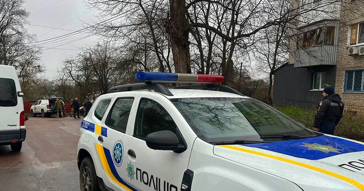 У Чернігівській області правоохоронці вчинили наїзд на двох осіб, в результаті чого є загиблі.