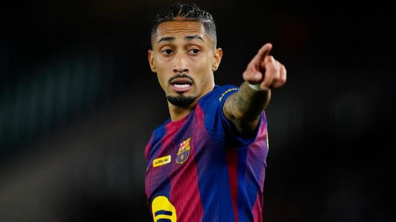 Ла Ліга повідомила про найкращого футболіста сезону, а нагороду вручив колишній наставник Шахтаря - Футбол24.