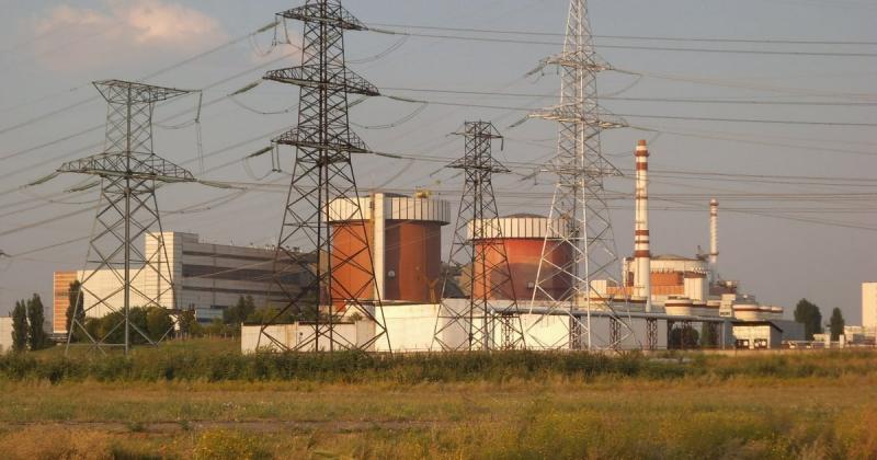 Енергетичний тиск: Росія обмірковує можливі атаки на електричні підстанції українських атомних електростанцій, - повідомляє ГУР.