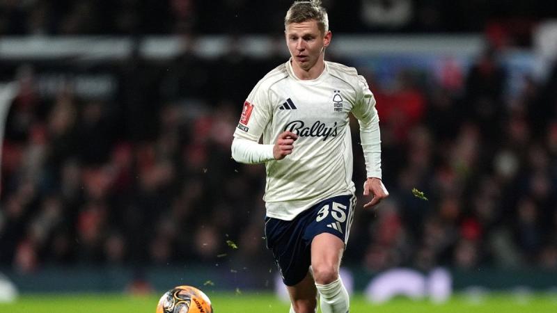 Зінченко виявив приголомшливу можливість у новому клубі поза межами англійської Прем'єр-ліги - українця відправляють з Ноттінгем Форест - Футбол24.