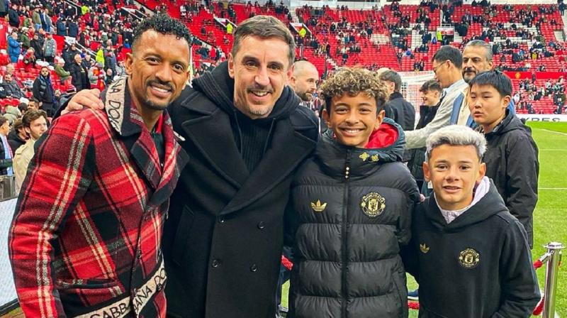 Легенда Манчестер Юнайтед повертає свою кар'єру, підписавши контракт з казахстанським клубом, де йому обіцяють 