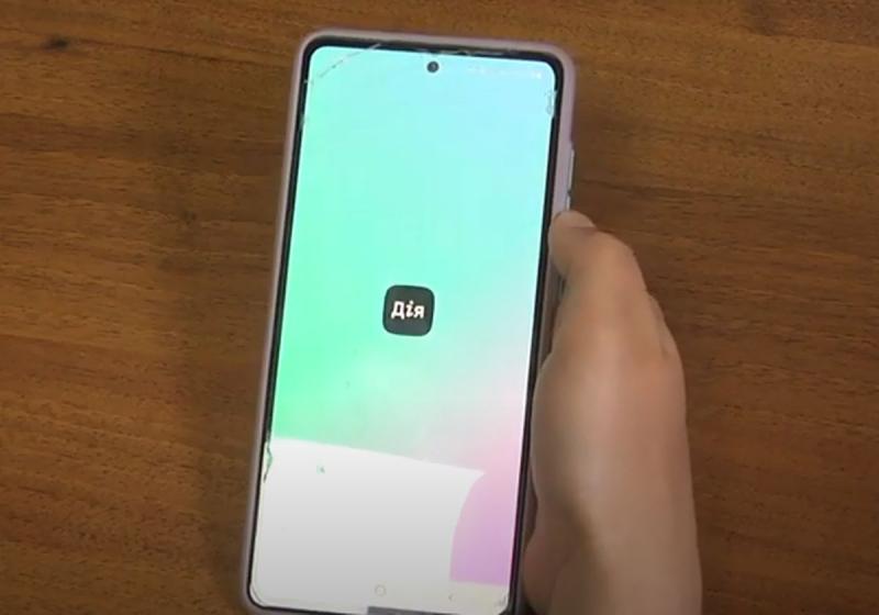 Щодо електропостачання: за допомогою додатку Дія можна отримати фінансову підтримку від 7000 грн і вище - термін подачі заявок становить 2,5 місяці.