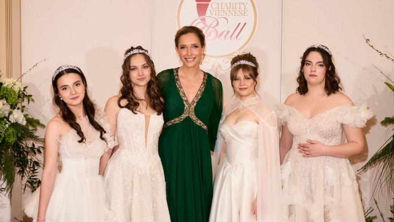 Вихованки прийомних родин вперше взяли участь у Віденському балу в Києві: як відбулася ініціатива 