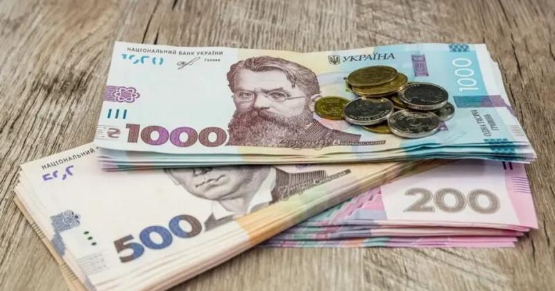 Термін сплати військового збору подовжено ще на три роки після закінчення війни.