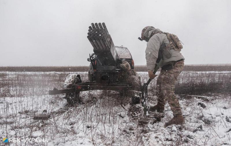 Протягом доби російські війська зазнали втрат у 1250 військових та одного гелікоптера, повідомляє Генеральний штаб.