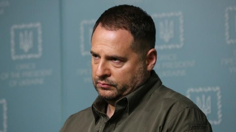 Для ефективного тиску на Росію необхідно координувати санкції між США та Європейським Союзом, зазначив Єрмак.