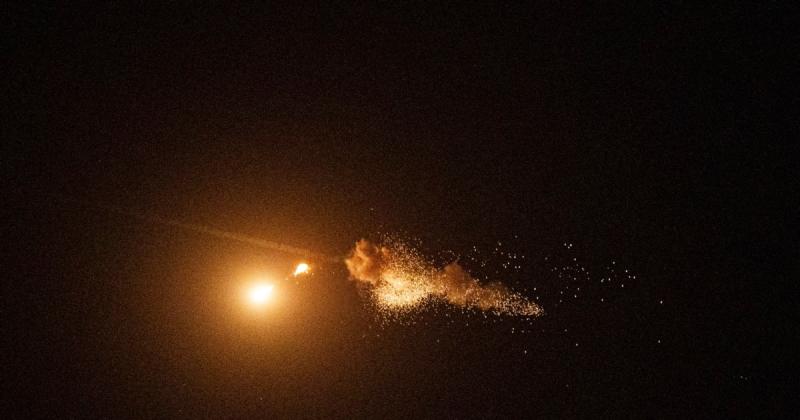 Масований наступ Росії на Київ: чотири особи отримали травми, знищення відзначено в семи районах - повідомляють власті.
