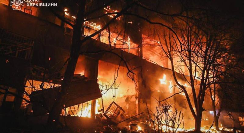 Росія здійснила точкові удари по житловим будинкам у Харкові: 2 загиблих, 54 постраждалих (фото, відео)
