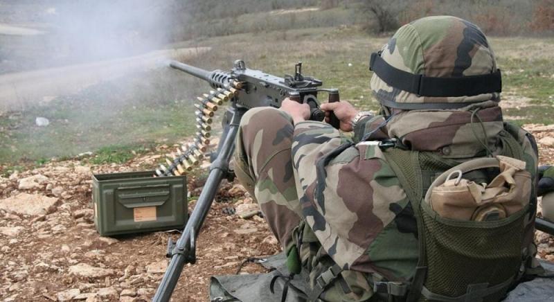 Збройні сили України запровадили нестандартний метод застосування кулемета з часів Другої світової війни, - повідомляє BI.