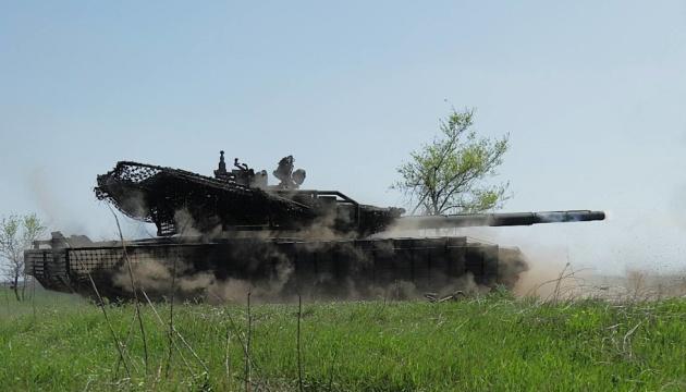Протягом доби на фронті зафіксовано 184 зіткнення, з яких близько половини мали місце в Покровському та Лиманському напрямках.