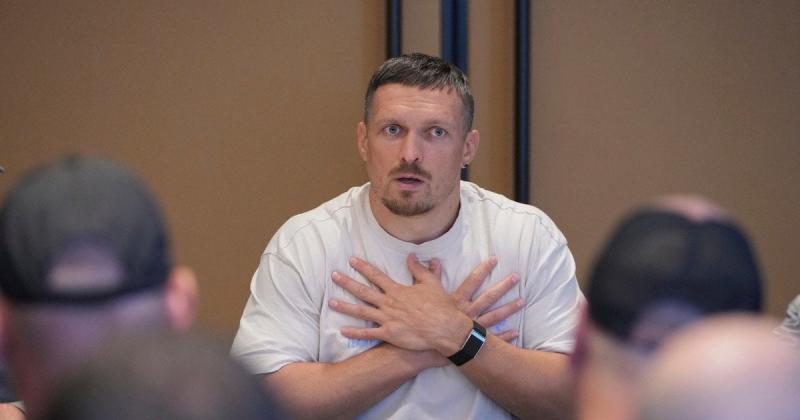 Служба безпеки України надіслала запит до Усика в день поєдинку з Дюбуа, де йшлося про титул абсолютного чемпіона світу.