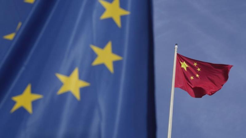 Politico повідомляє, що в Європейському Союзі ініціюють запровадження санкцій проти Китаю у відповідь на його підтримку Росії в конфлікті з Україною.