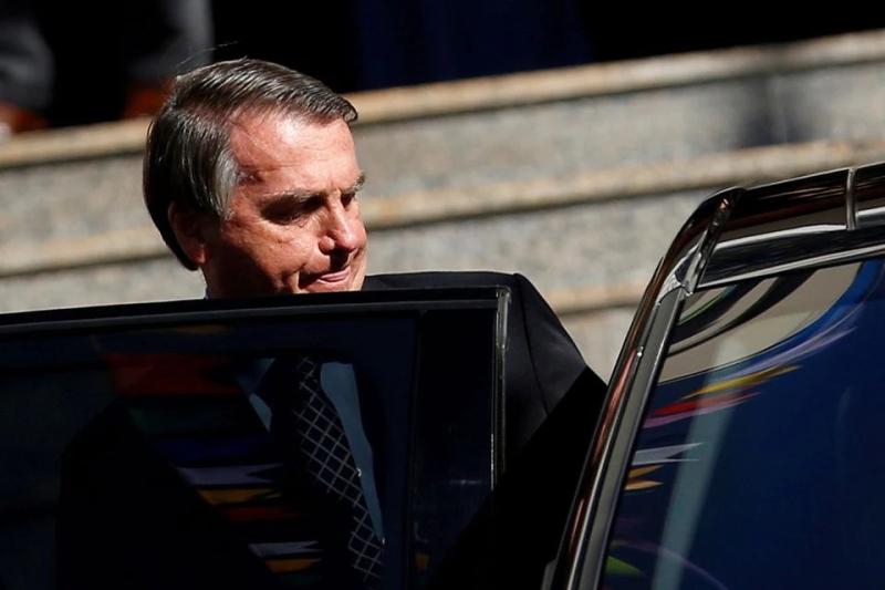 Експрезидента Бразилії Болсонару помістили під домашній арешт.