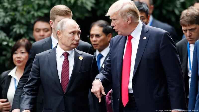 Трамп спростував інформацію про те, що він нібито просить Путіна організувати зустріч із Зеленським.