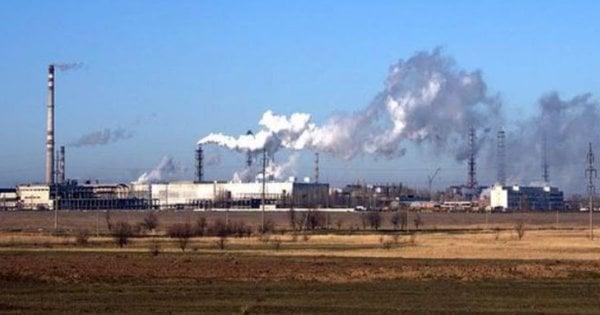 У районі важливого енергетичного об'єкту на півночі Криму виникла пожежа внаслідок атаки безпілотного літального апарата.