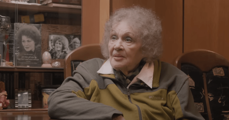 Ліна Костенко скасувала свої виступи через порушення умов з боку організаторів.