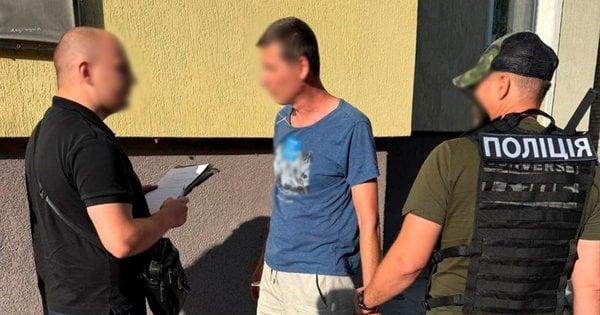 У Львові арештували чиновника державного підприємства за незаконну торгівлю броньованими документами від мобілізації.