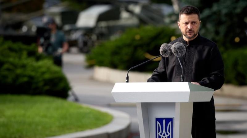 Зеленський вручив нагороди генеральному секретарю Ради Європи, єврокомісару та ряду європейських керівників.