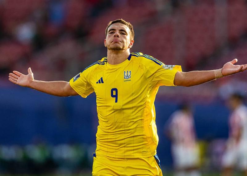 Пономаренко, гравець збірної України U-20, висловлює свої думки щодо кваліфікації до плей-оф Чемпіонату світу 2025 року.