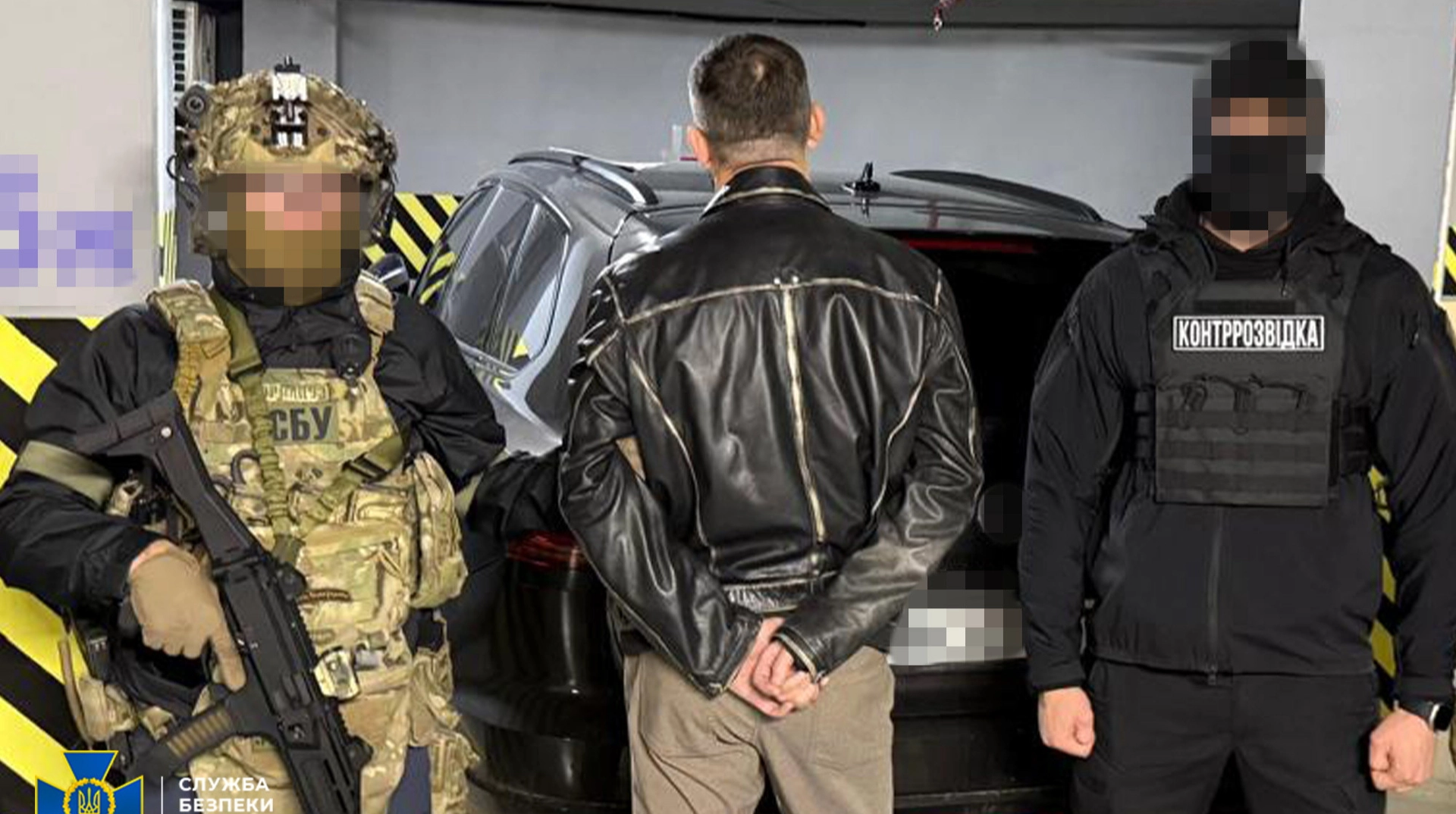 Заступника начальника управління БЕБ затримали через підозри у веденні комерційної діяльності з Російською Федерацією.