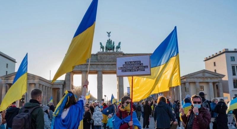 В Німеччині число українських біженців зросло в десять разів: які фактори цьому сприяли?