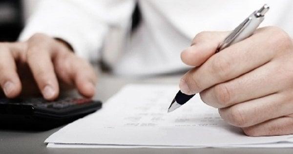 Зампрокурор з Дніпра Микита Красіков вніс до своєї декларації криптовалюту та готівкові кошти в доларах, незважаючи на своє просте житло.
