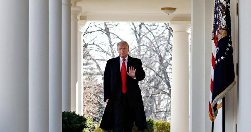 Трамп ухилився від введення найсуворіших санкцій щодо Росії, повідомляє WSJ.