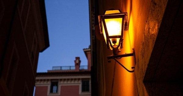 У Львівській області впровадили розклади для відключення електроенергії.