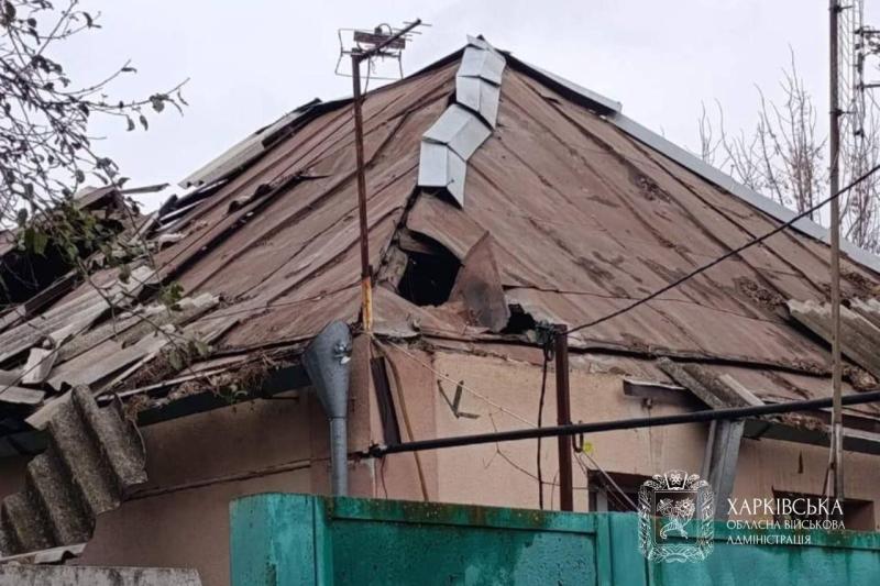 Окупанти здійснили напад на село Івашки, що входить до Золочівської громади, використовуючи fpv-дрони - повідомляє Весь Харьков.