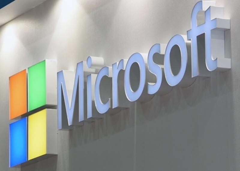 Microsoft підписала угоду на мільярд доларів з компанією IREN, яка спеціалізується на управлінні дата-центрами.