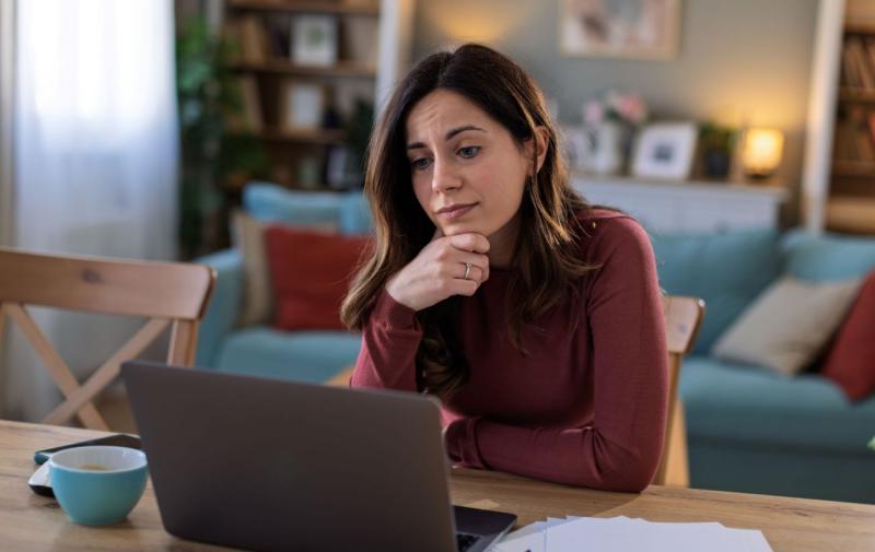 Українцям відкривають можливості працевлаштування з безкоштовним проживанням: які регіони мають найбільше пропозицій та як їх відшукати.