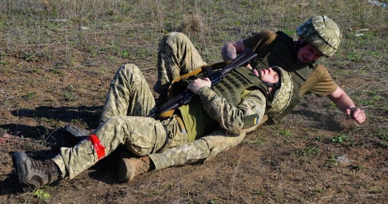 Приблизно 25% ампутацій серед військових ЗСУ виникають через неналежне застосування джгутів - The Telegraph.