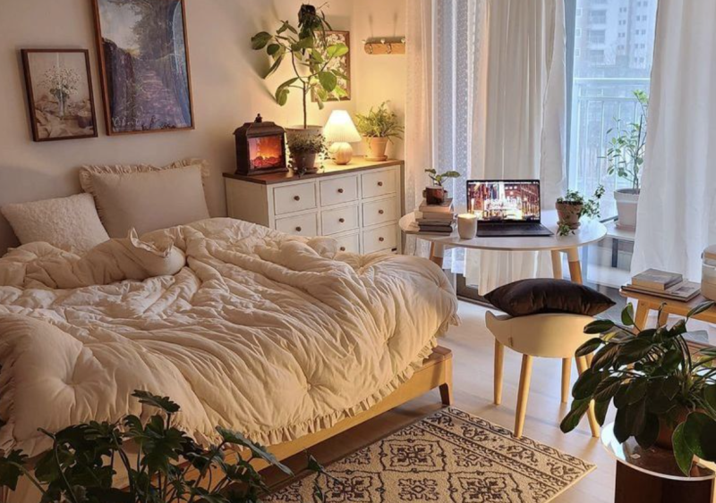 Чому телевізор у спальні є непомітним супротивником: як впливає на вас процес засипання під час перегляду улюбленого серіалу.