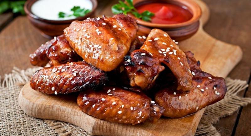 Експерт зробив попередження щодо істотного зростання цін на куряче м’ясо: на яку суму підвищаться ціни?