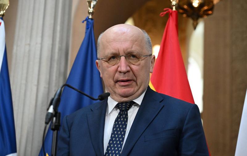 Єврокомісар повідомив, що українські військові можуть бути задіяні в захисті східних кордонів Європейського Союзу від загроз з боку Росії.