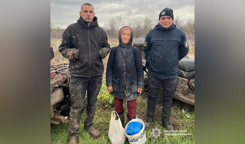 Правоохоронці в Харківській області провели всю ніч у пошуках жінки, яка вирушила до лісу за грибами і втратила орієнтир - Новини Весь Харків.