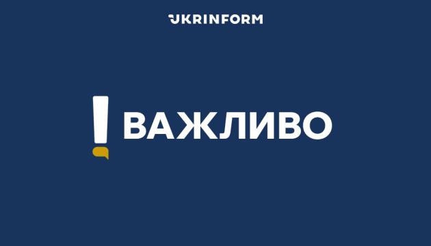 Вибух у ТЦК Одеси: військові повідомляють, що вибухівка була знайдена серед особистих речей загиблого.