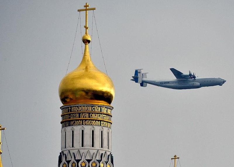 У Росії повідомили про загибель команди літака Ан-22.