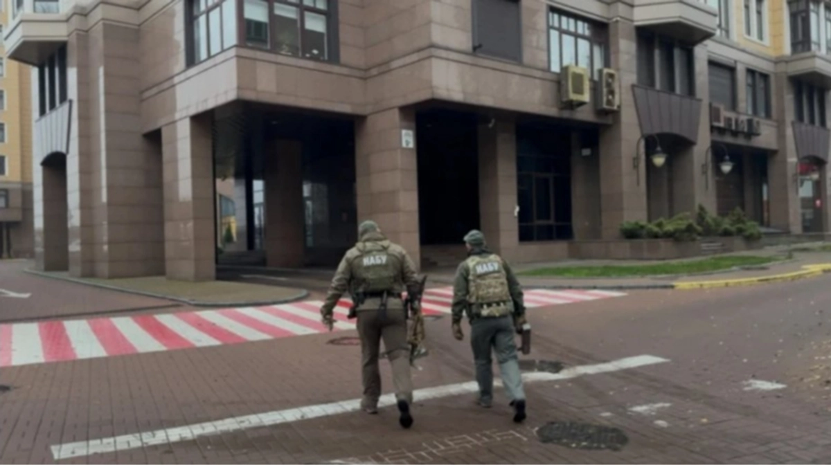 Юрчишин продемонстрував, яких журналістів включали до