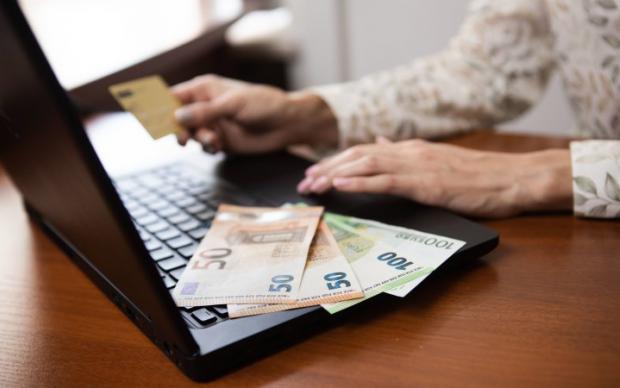 Фінансовий моніторинг стане суворішим: банки почнуть без попередження блокувати картки.