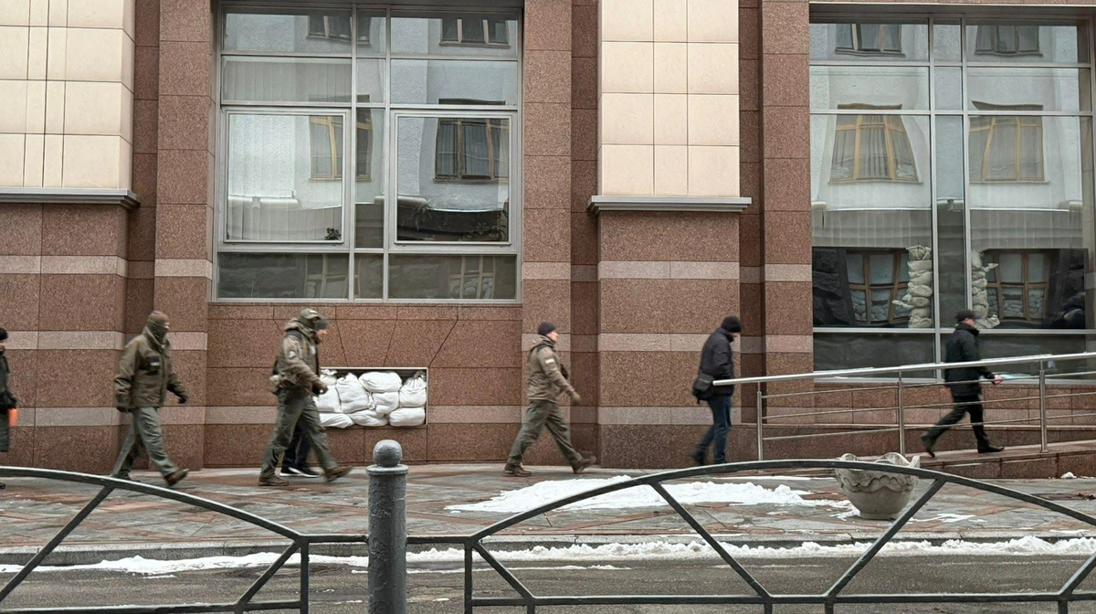 В УДО роз’яснили причини, через які не допустили працівників НАБУ до урядового кварталу.