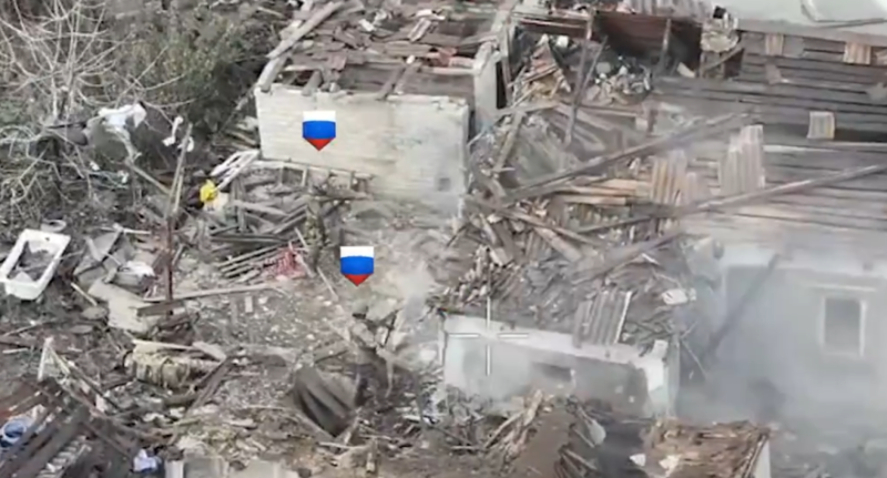 У Донецькій області двоє українських військових успішно відбили атаки шести російських солдатів: усі загарбники були знищені, - ВІДЕО.