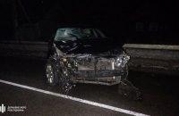 Державне бюро розслідувань повідомило про підозру працівнику правоохоронних органів з Рівненської області, який у стані алкогольного сп’яніння наїхав на жінку, внаслідок чого вона загинула.