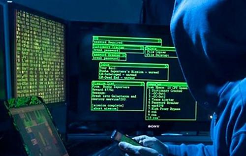 Китай здійснив злом електронних поштових скриньок працівників ключових комітетів Палати представників Конгресу США, повідомляє Financial Times.